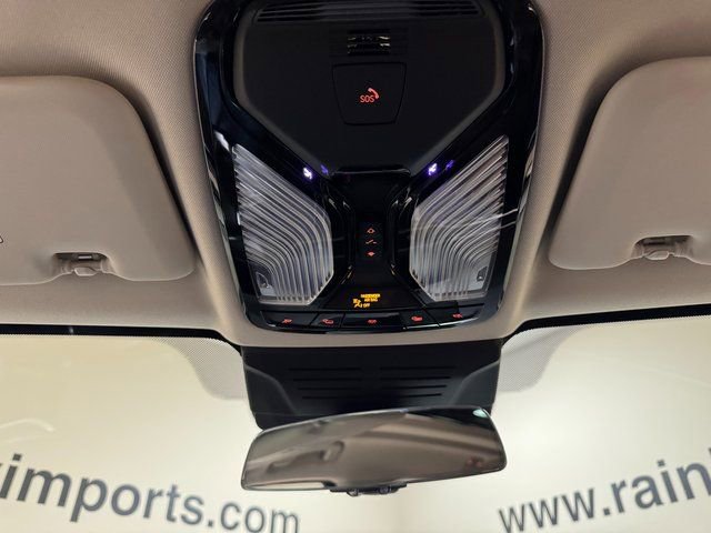 Used 2025 BMW X7 xDrive40i image 18