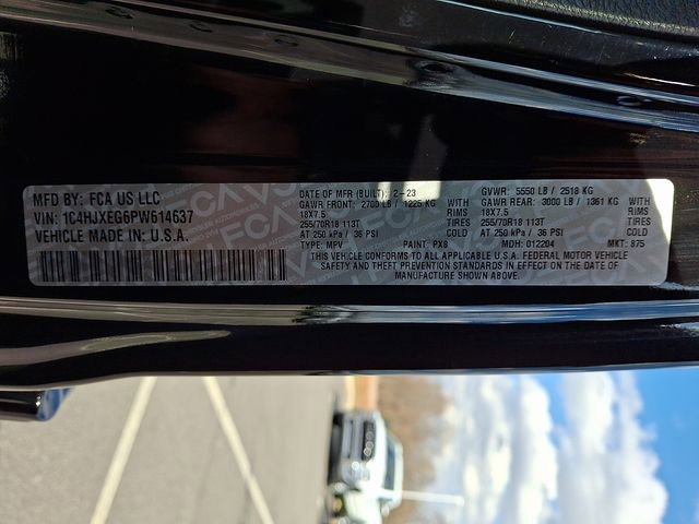 Used 2023 Jeep Wrangler Altitude image 27