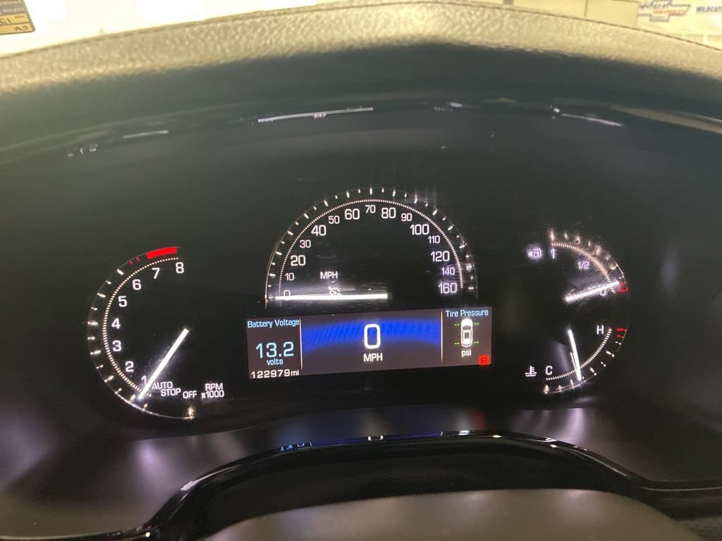 Used 2019 Cadillac XT5 FWD image 22