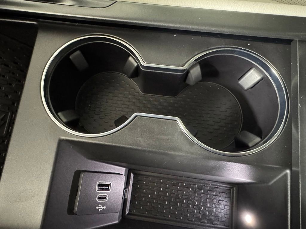 New 2026 Lincoln Nautilus Premier w/ Equipment Group 102A AWD/4WD image 61