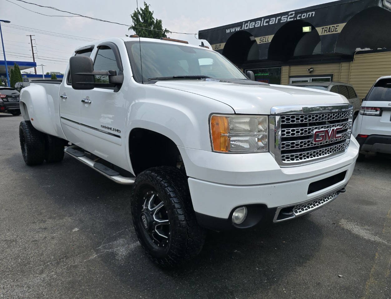 Used 2011 GMC Sierra 3500 Denali AWD/4WD image 1
