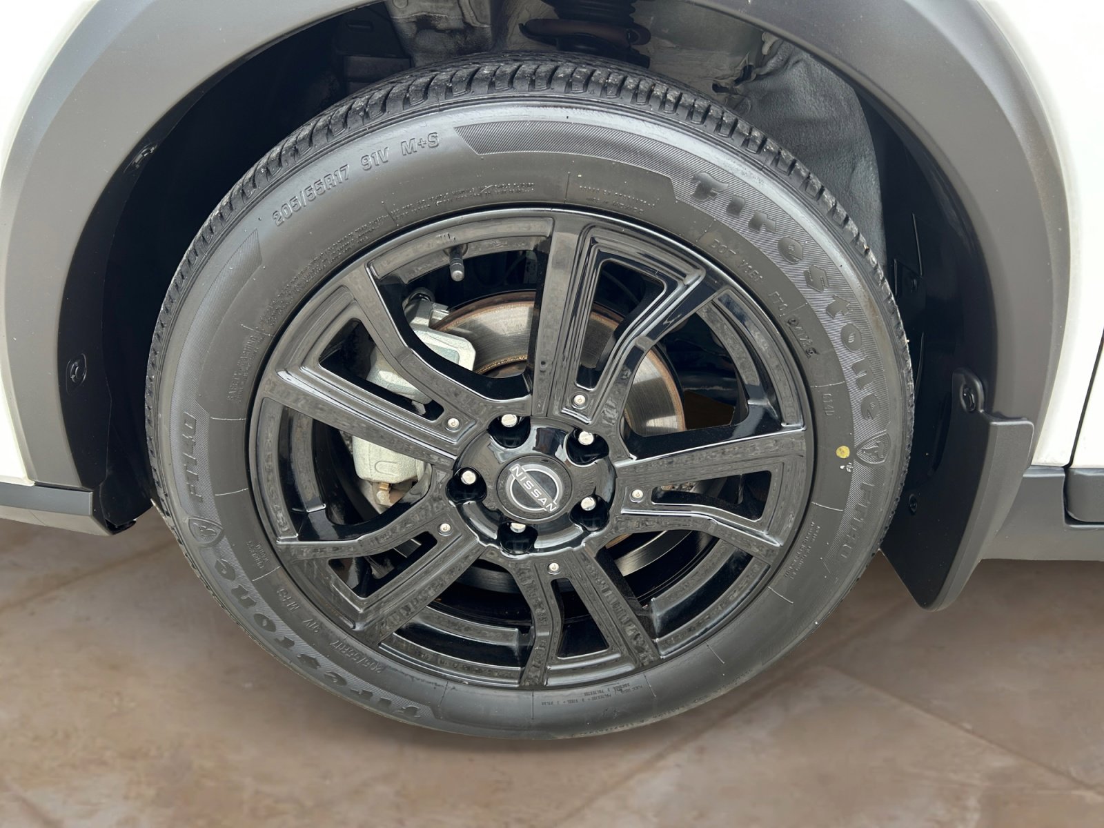 Used 2024 Nissan Kicks SR w/ SR Premium Package FWD image 25