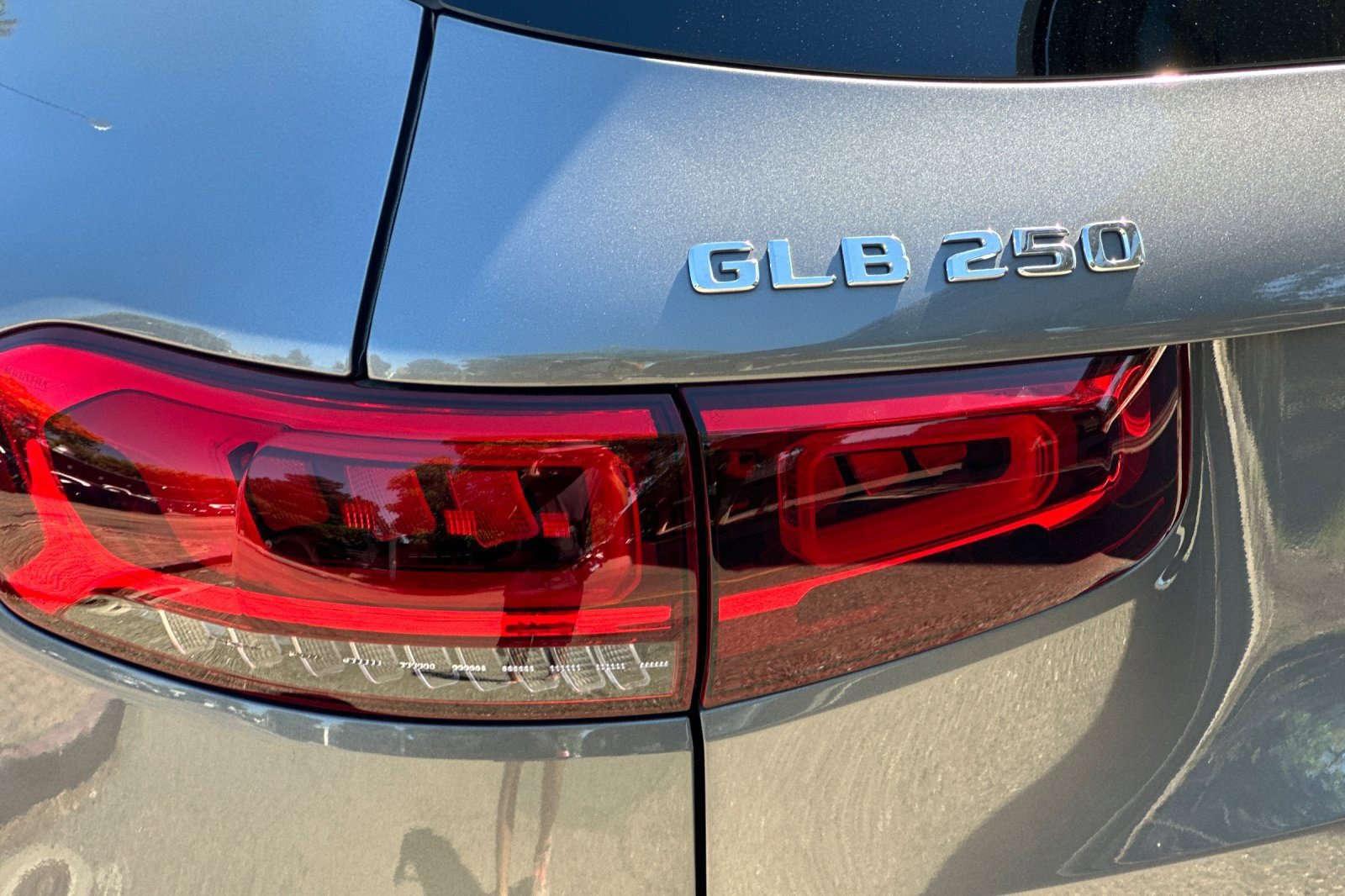 Certified 2023 Mercedes-Benz GLB 250 image 29