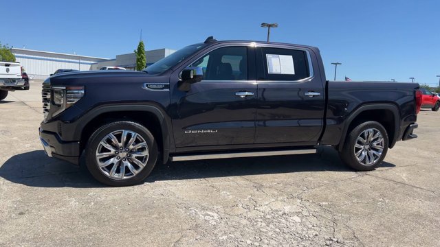 Used 2024 GMC Sierra 1500 Denali w/ Denali Reserve Package AWD/4WD image 5