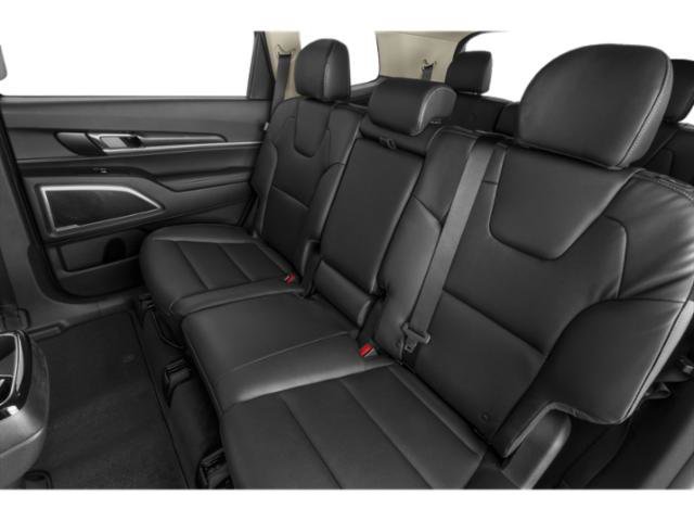 Used 2023 Kia Telluride LX FWD image 16