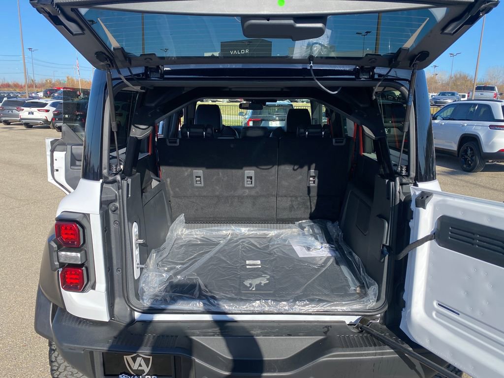 New 2025 Ford Bronco Raptor image 21