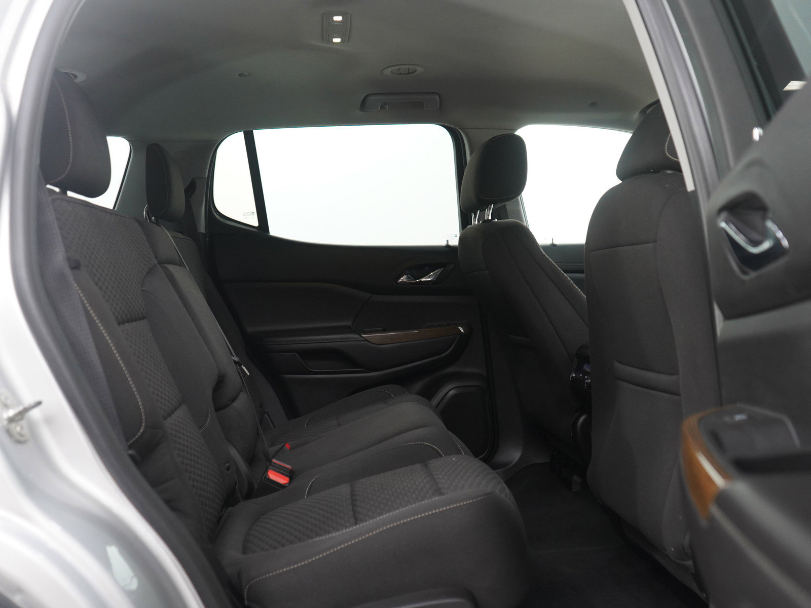 Used 2019 GMC Acadia SLE image 13