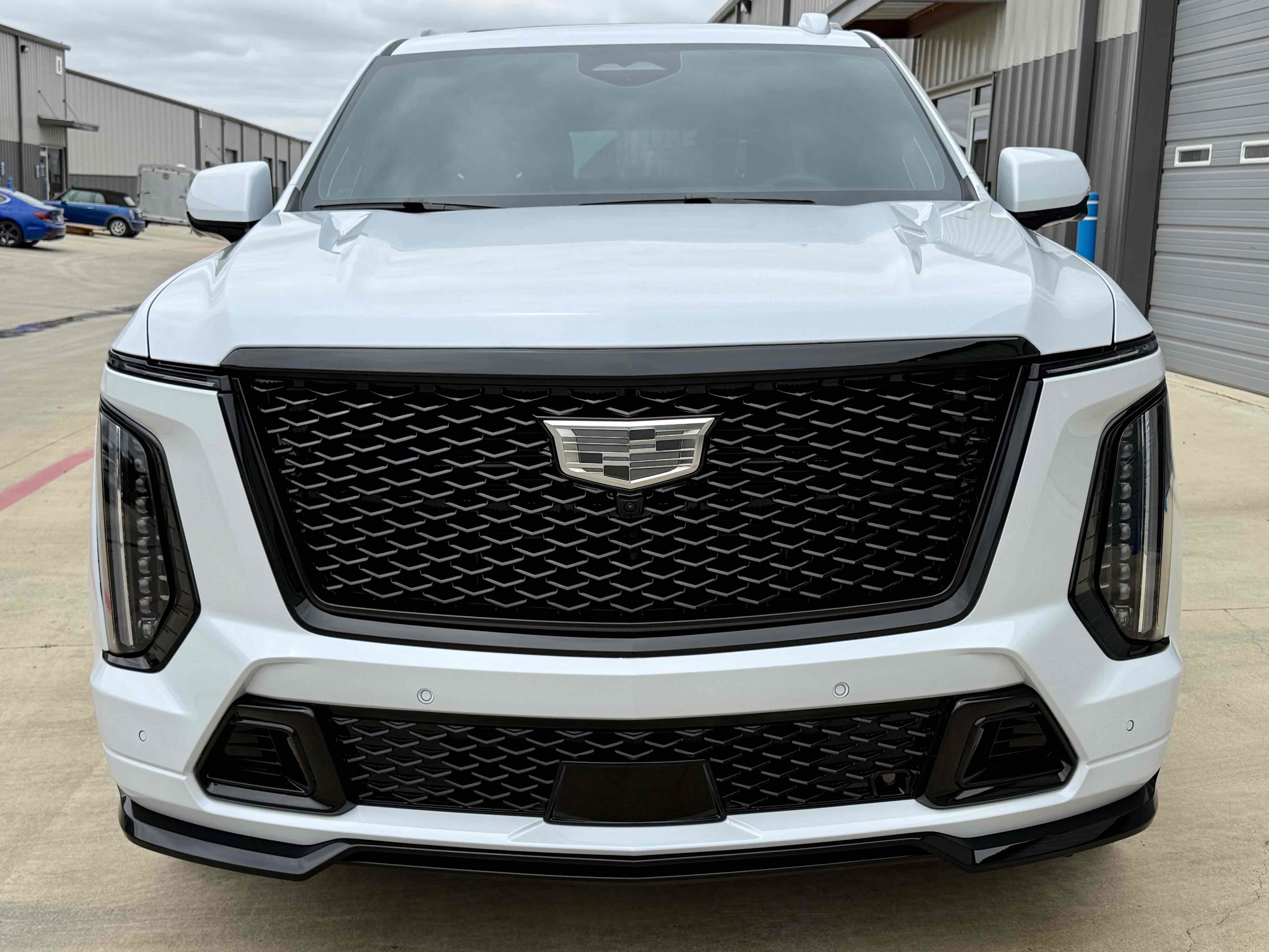 Used 2026 Cadillac Escalade V w/ LPO, ONYX Package AWD/4WD image 20