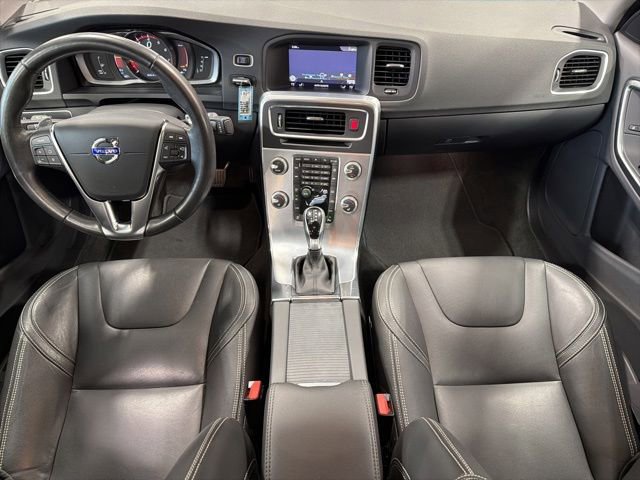 Used 2018 Volvo S60 T5 Dynamic w/ Vision Package AWD/4WD image 27
