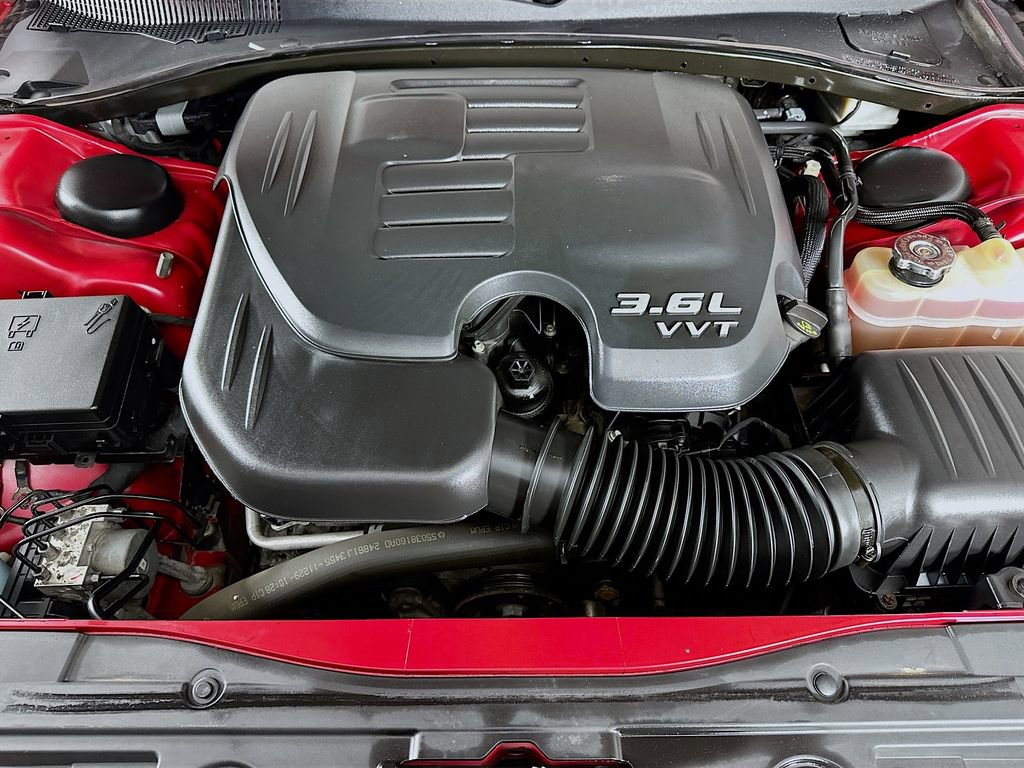 Certified 2016 Chrysler 300 S image 37