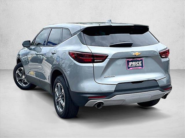 Used 2023 Chevrolet Blazer LT FWD image 13