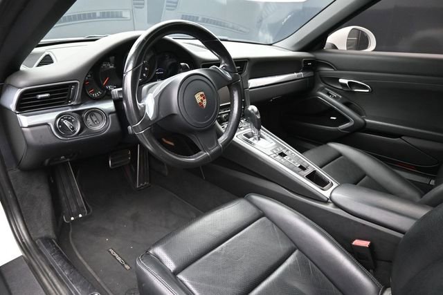 Used 2015 Porsche 911 Carrera RWD image 11