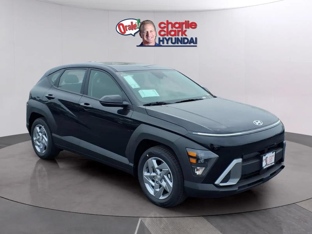 New 2026 Hyundai Kona SE FWD image 7