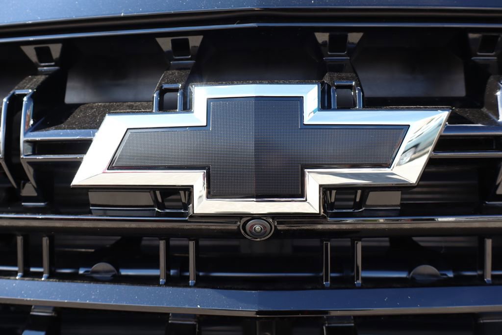 New 2026 Chevrolet Suburban Z71 w/ Z71 Off-Road Package image 6