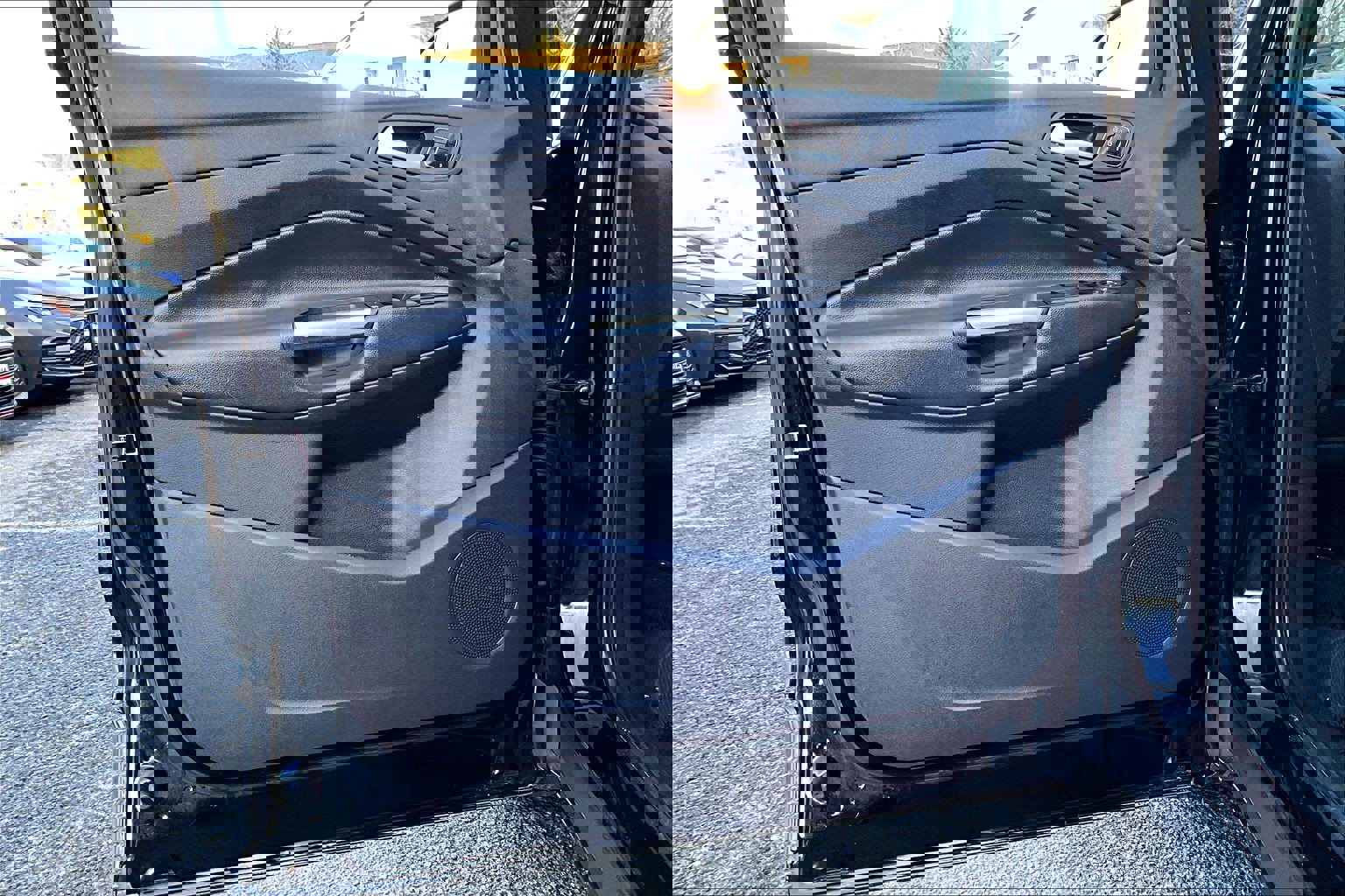 Used 2016 Ford Escape Titanium image 22