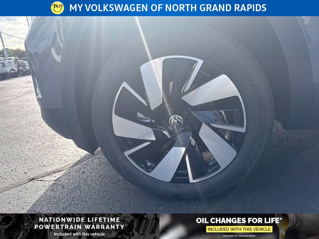 New 2026 Volkswagen Atlas Cross Sport SE AWD/4WD image 26