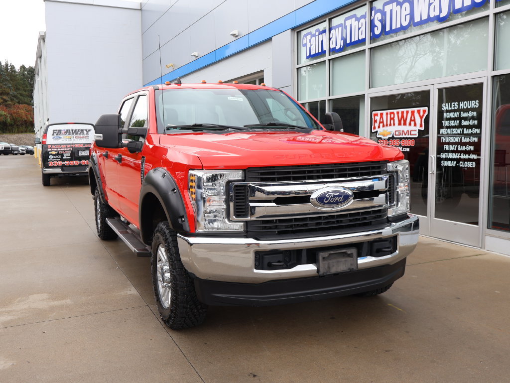 Used 2019 Ford F250 XL w/ STX Appearance Package AWD/4WD image 2