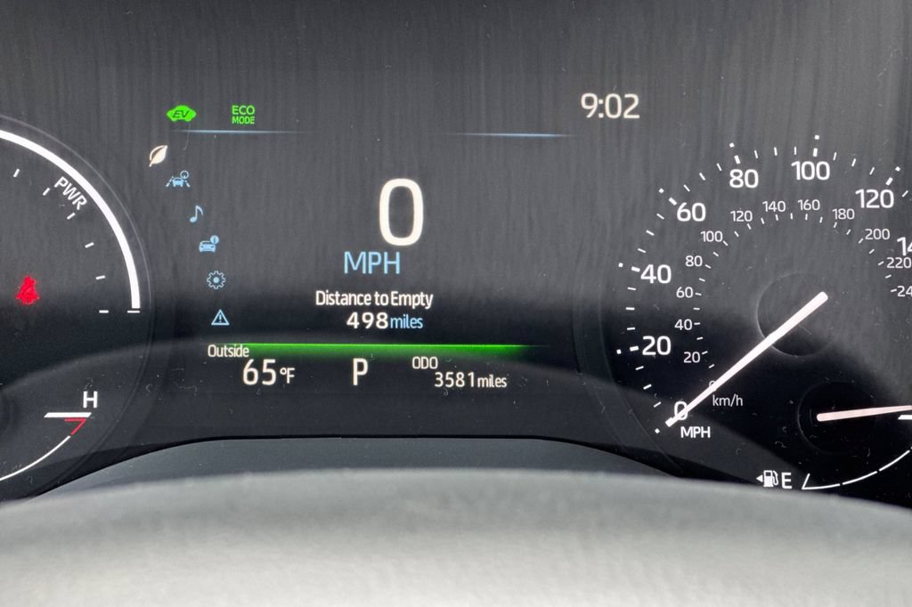 Certified 2025 Toyota Sienna XLE w/ XLE Plus Package AWD/4WD image 25