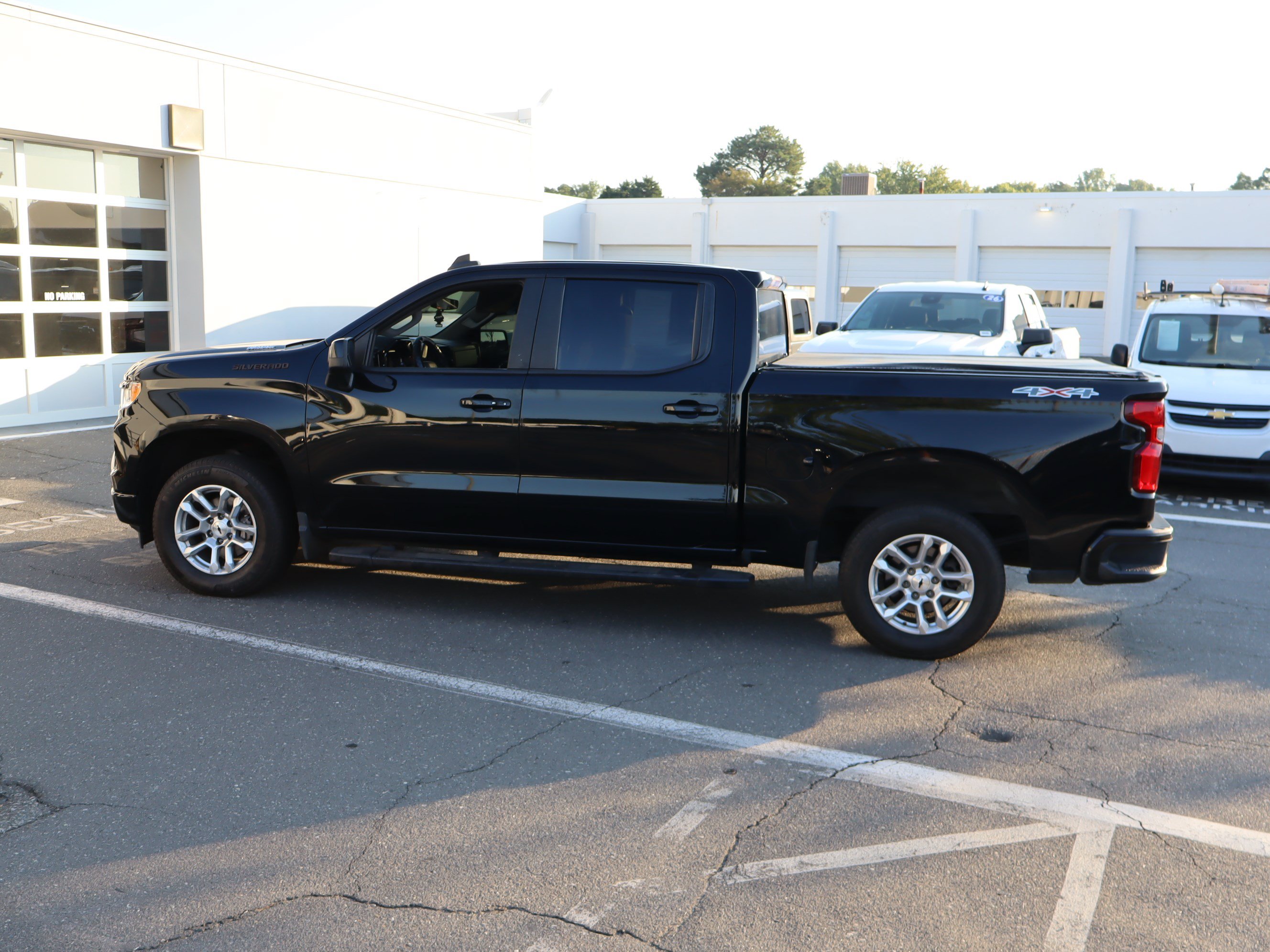 Used 2022 Chevrolet Silverado 1500 RST AWD/4WD image 18