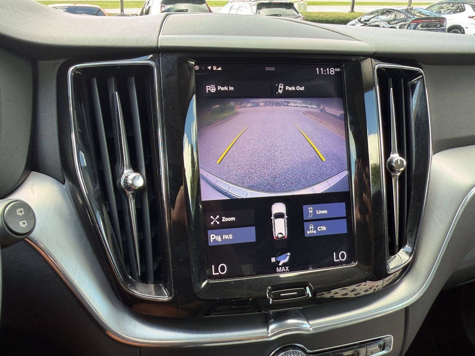 Used 2019 Volvo XC60 T5 Momentum w/ Premium Package FWD image 19