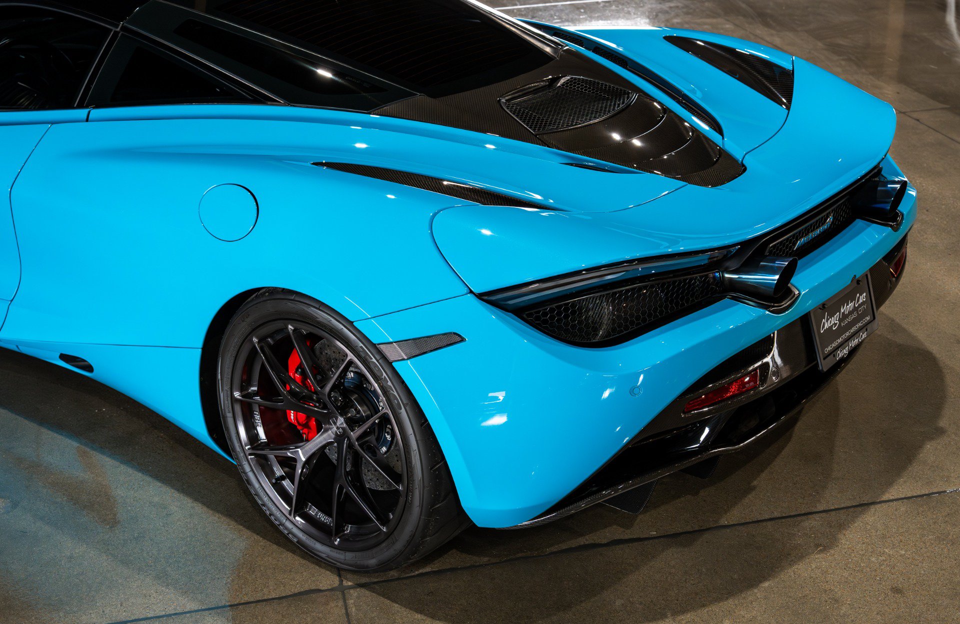 Used 2018 McLaren 720S RWD image 42