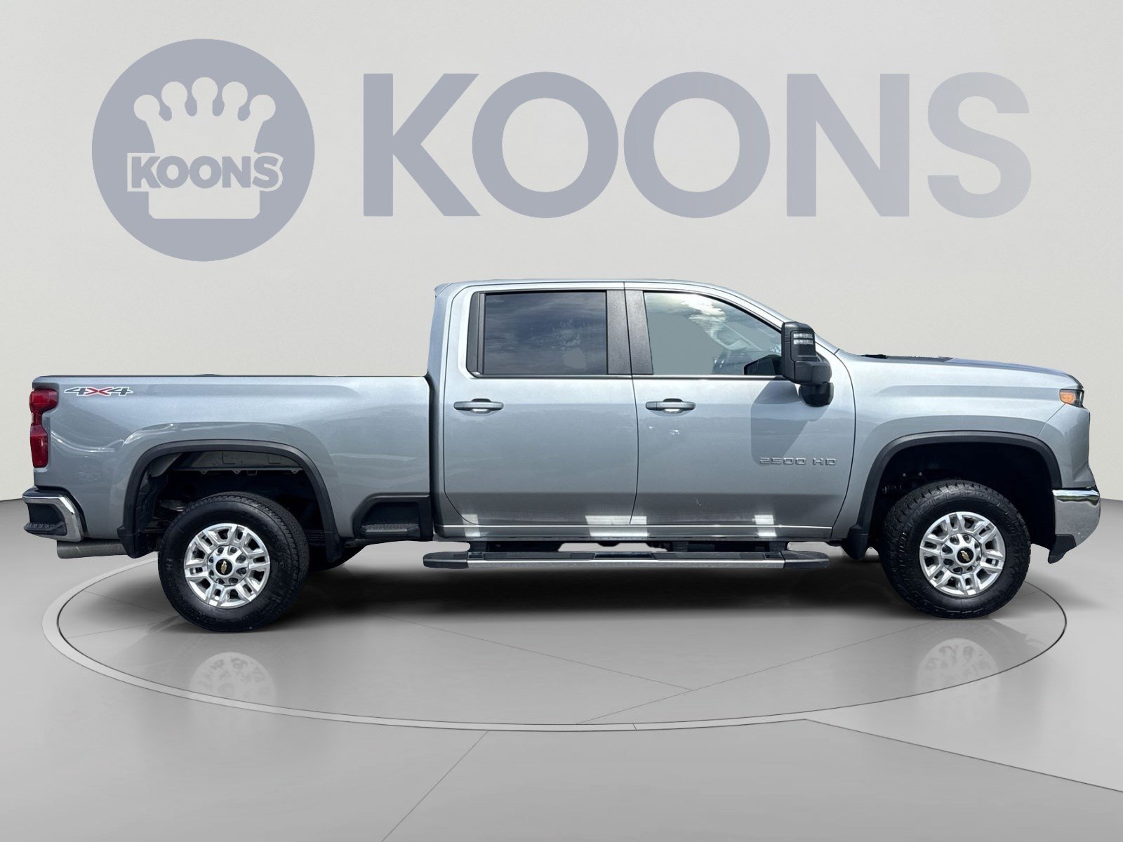 Used 2025 Chevrolet Silverado 2500 LT w/ Convenience Package AWD/4WD image 8