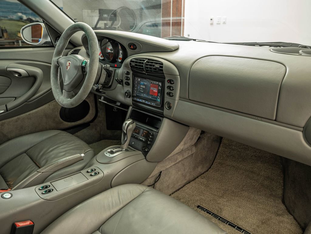 Used 2001 Porsche 911 Turbo AWD/4WD image 44