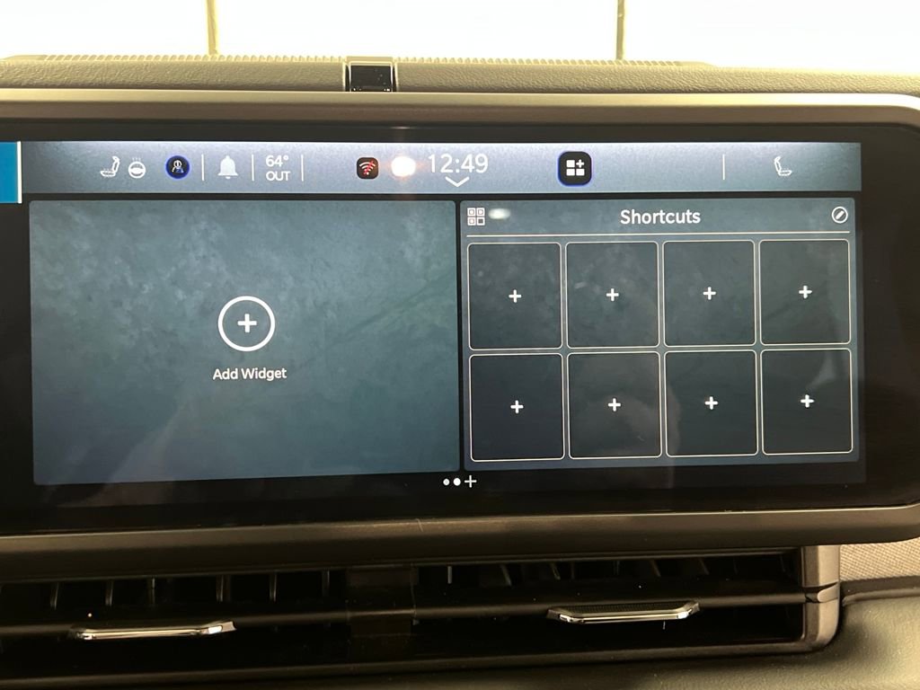 Used 2025 Jeep Wrangler Sahara 4xe image 49