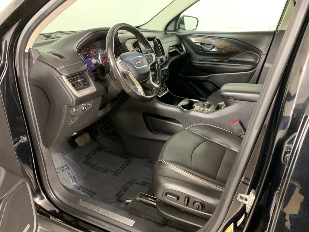 Used 2020 GMC Terrain Denali w/ GMC Pro Grade Package AWD/4WD image 33