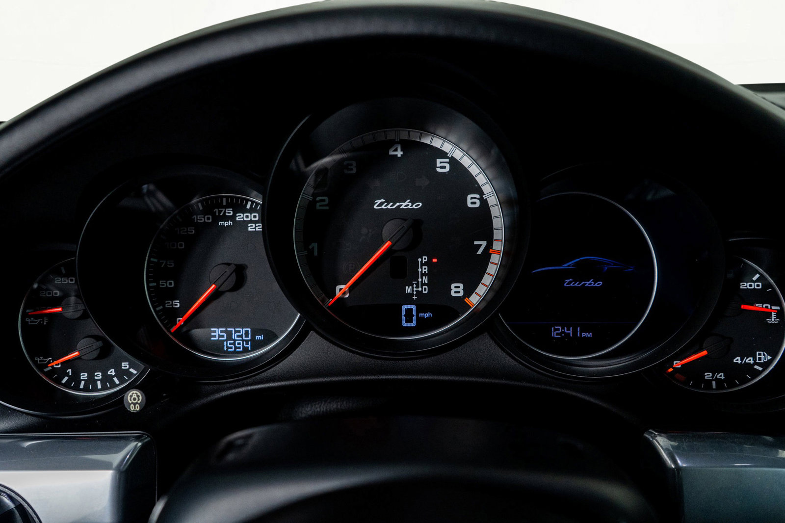 Used 2017 Porsche 911 Turbo image 28