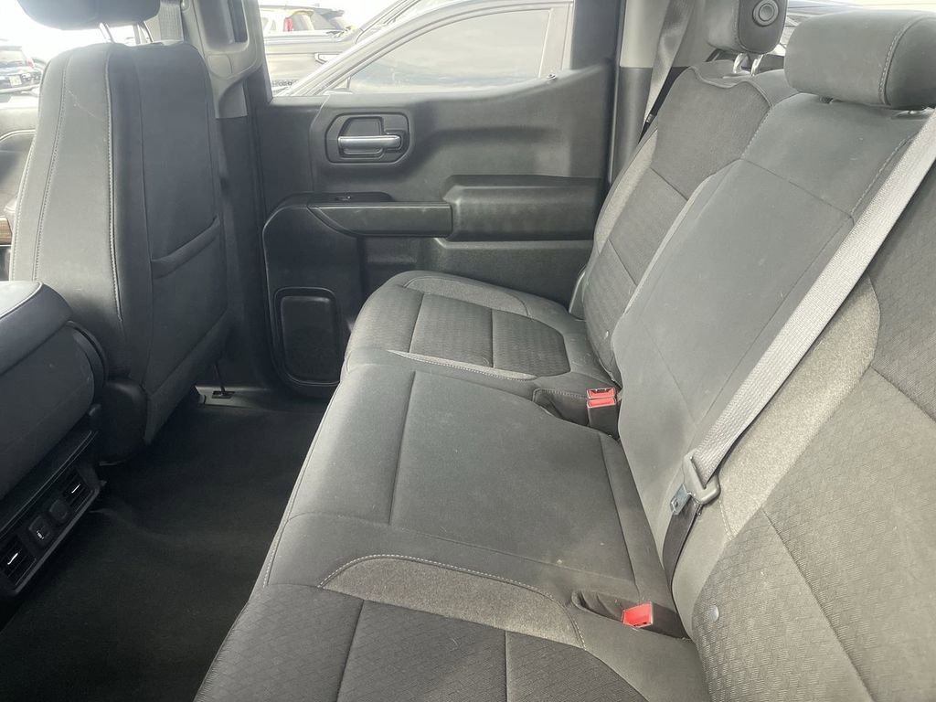 Used 2021 Chevrolet Silverado 1500 LT AWD/4WD image 3