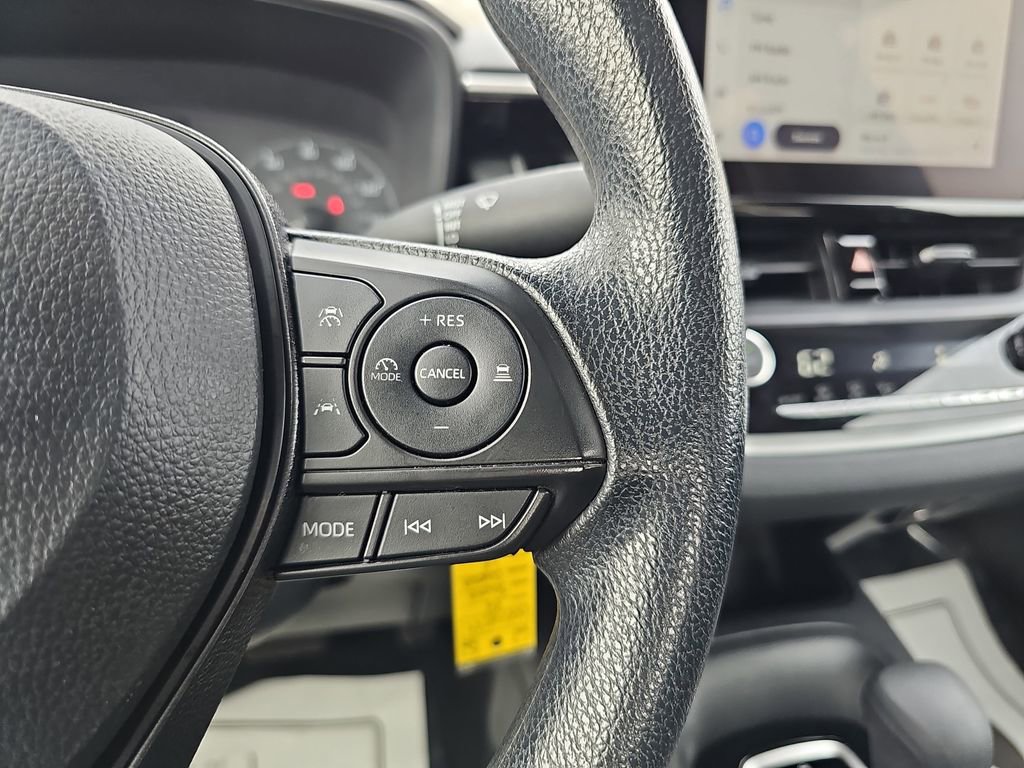 Used 2024 Toyota Corolla LE image 22