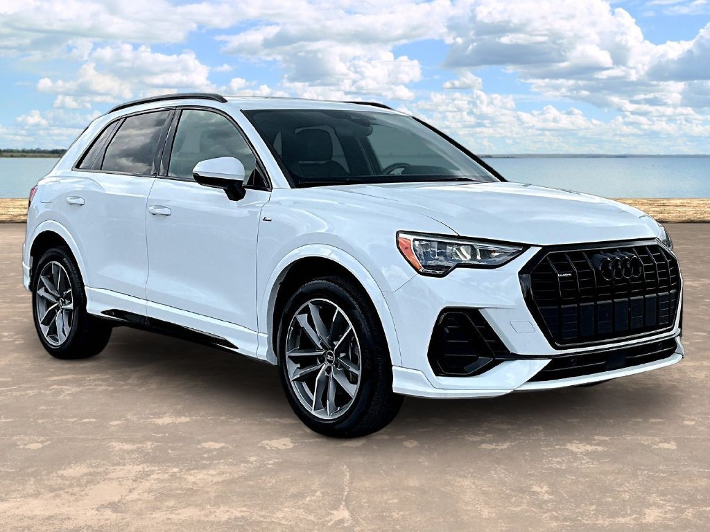 Used 2021 Audi Q3 2.0T Premium AWD/4WD image 3