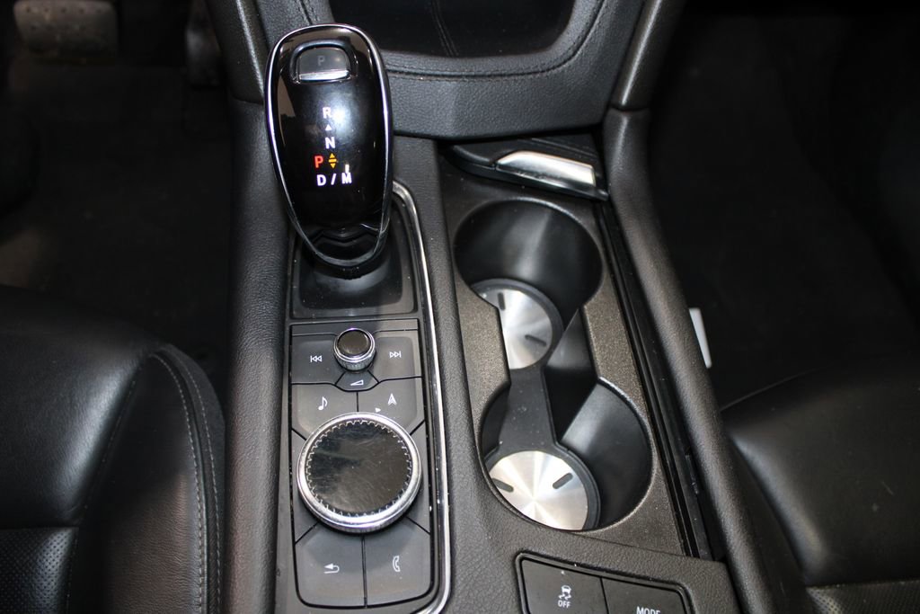 Used 2021 Cadillac XT6 Premium Luxury image 30