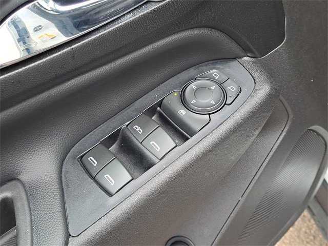 Used 2019 Chevrolet Equinox LT image 21