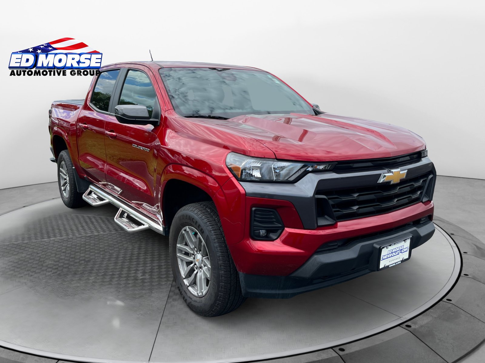Certified 2023 Chevrolet Colorado LT w/ LT Convenience Package II AWD/4WD image 7