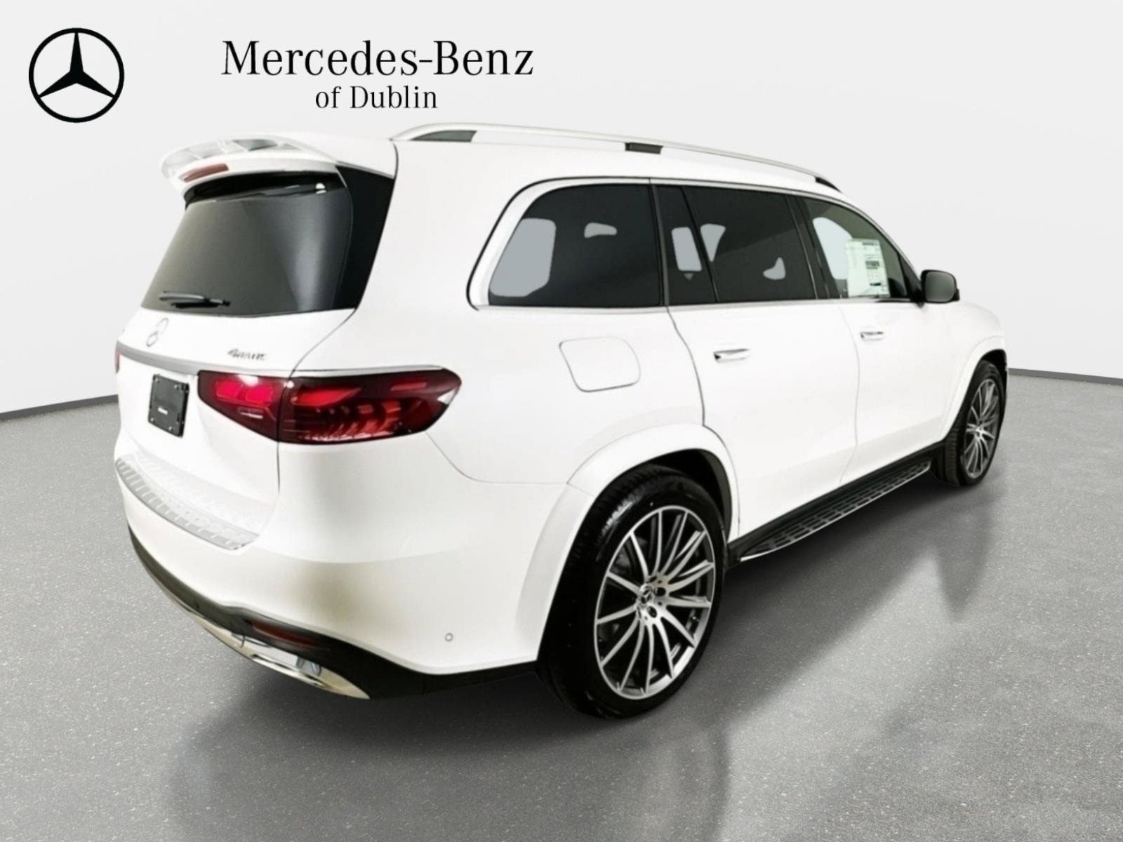 Used 2026 Mercedes-Benz GLS 580 4MATIC image 7