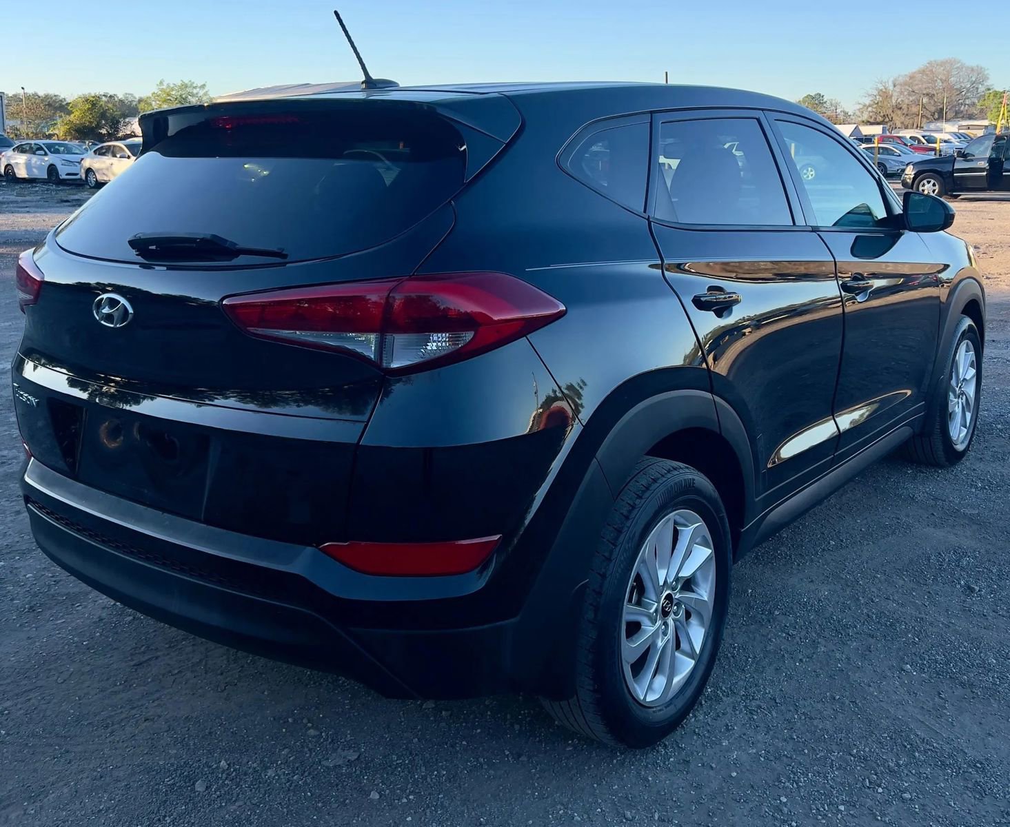 Used 2017 Hyundai Tucson SE image 6