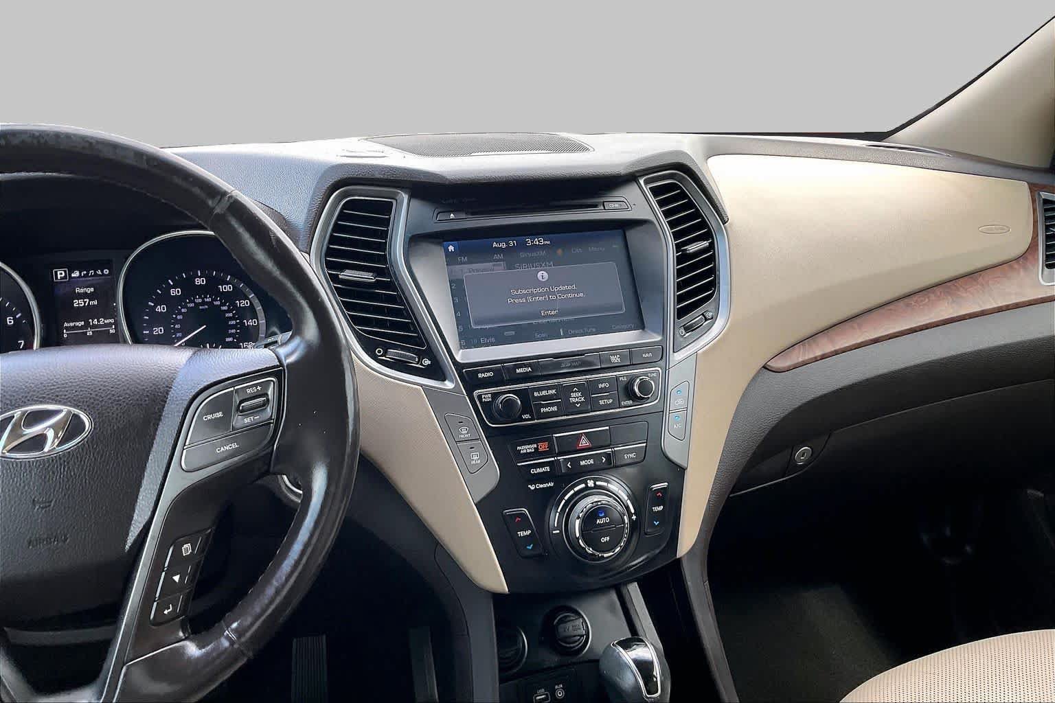 Used 2018 Hyundai Santa Fe Sport w/ 2.4L Tech Package 04 FWD image 7