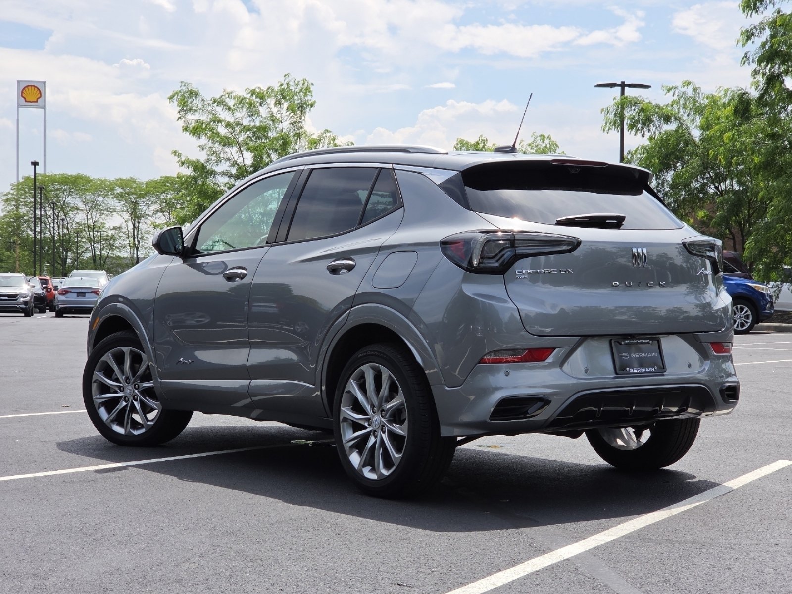 Used 2024 Buick Encore GX Avenir w/ Avenir Technology Package AWD/4WD image 21