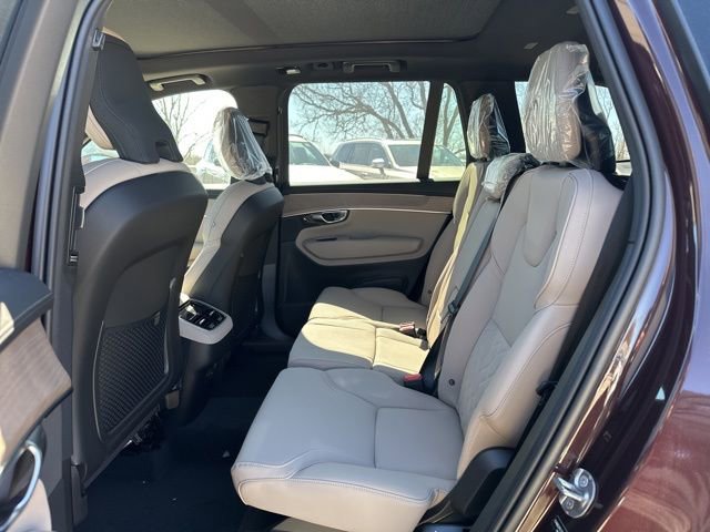 New 2026 Volvo XC90 B6 Plus w/ Protection Package Premier image 11