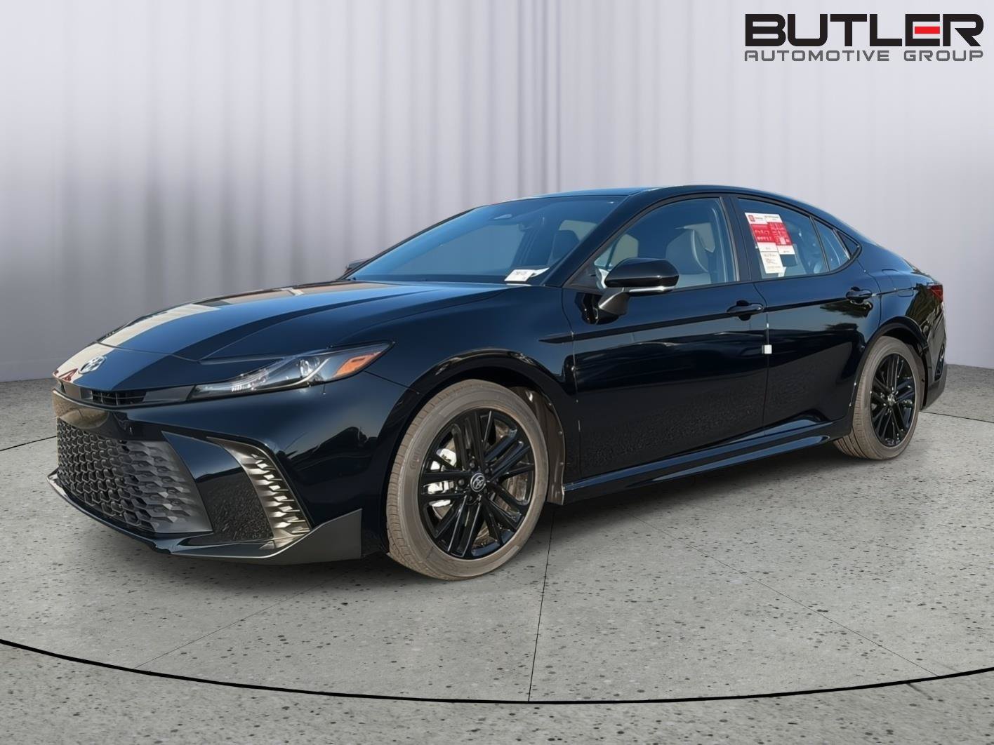 New 2026 Toyota Camry SE FWD image 1