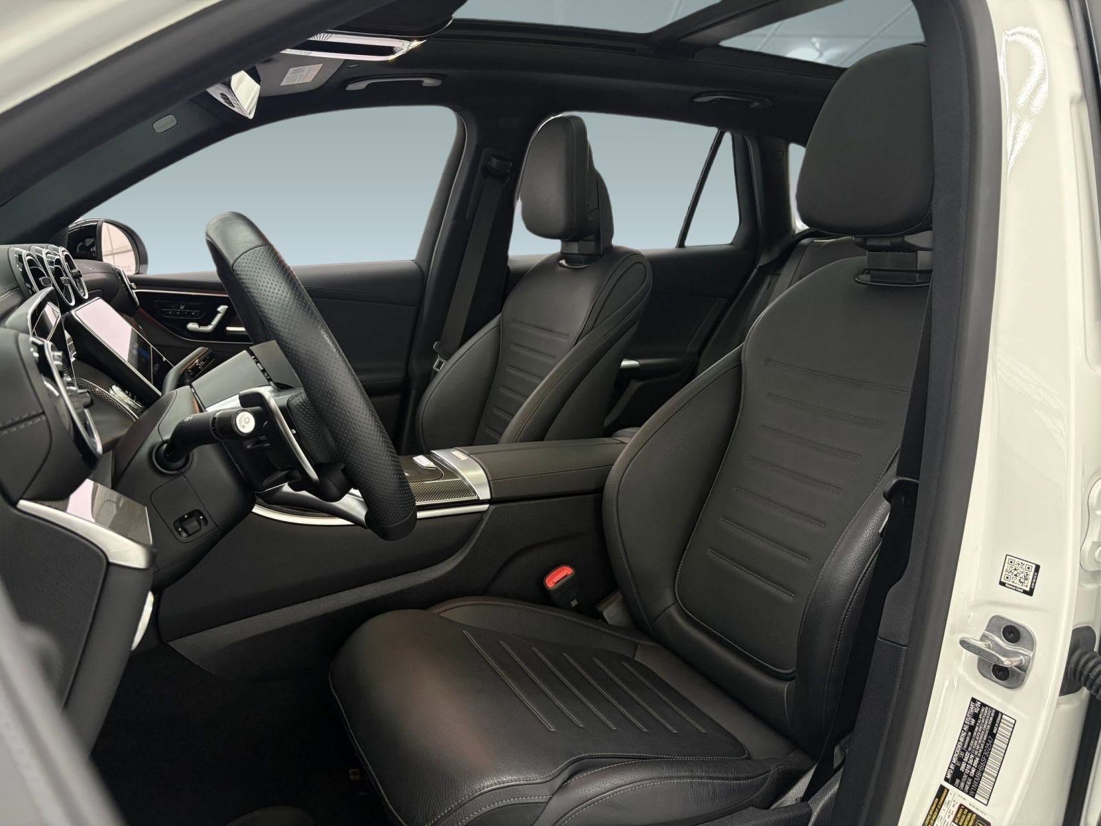 Certified 2025 Mercedes-Benz GLC 43 AMG 4MATIC image 5