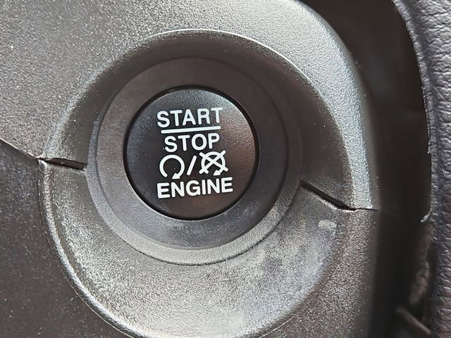 Used 2020 Jeep Compass Altitude image 16