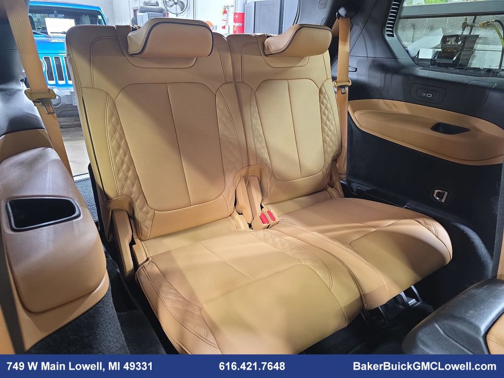 Used 2022 Jeep Grand Cherokee L Summit w/ Advanced Protech Group IV image 12