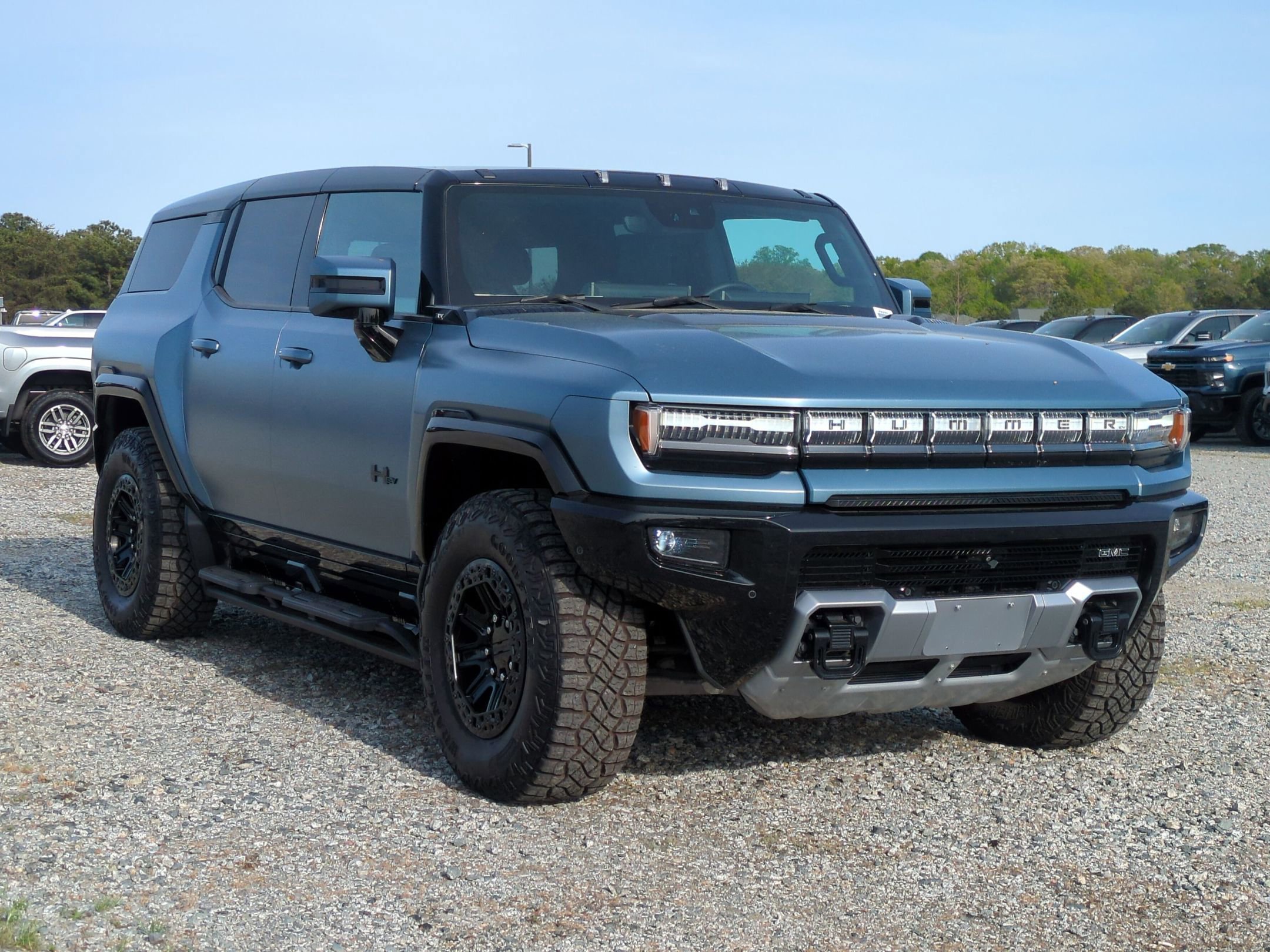 Certified 2024 GMC Hummer EV 3X w/ Omega Edition AWD/4WD image 2
