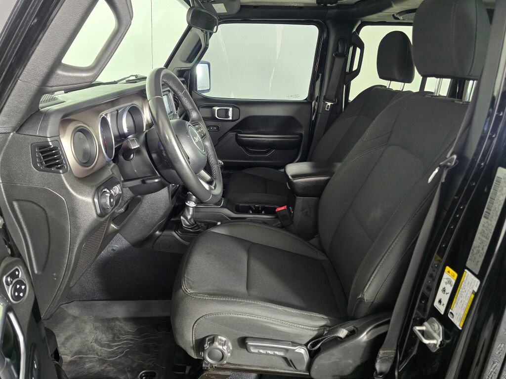 Used 2018 Jeep Wrangler Unlimited Sport S image 18