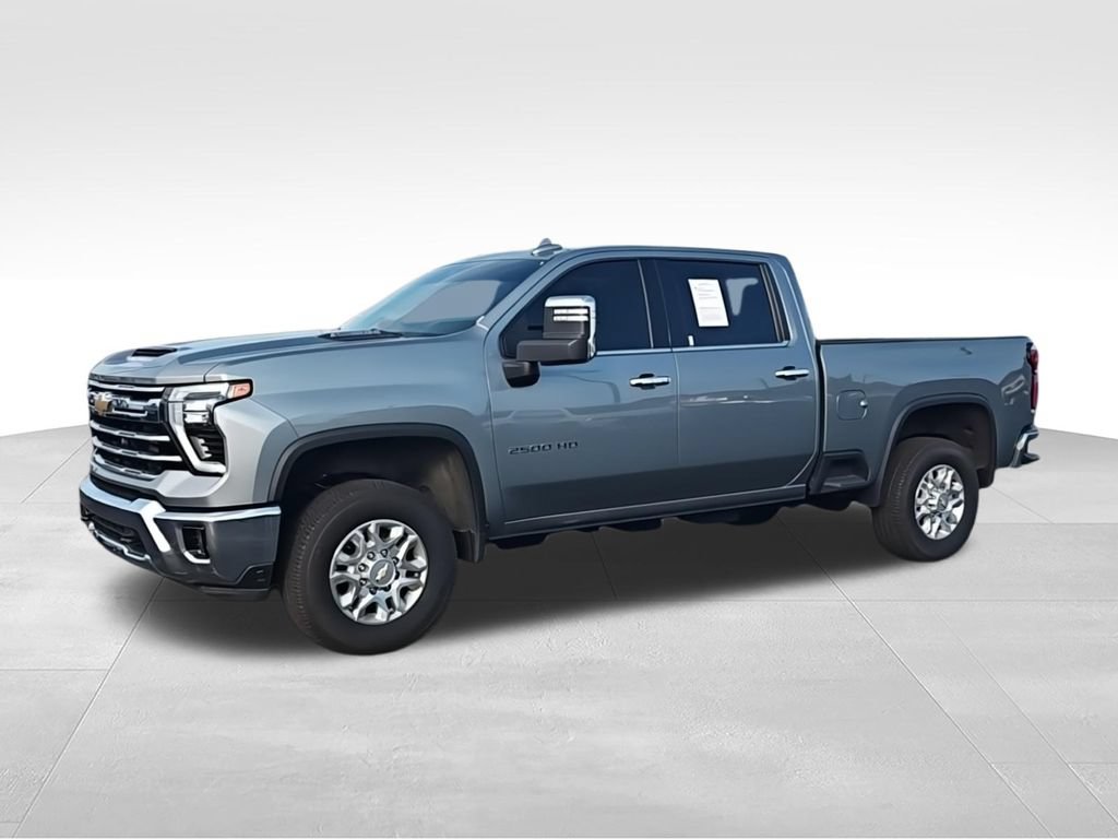 Used 2024 Chevrolet Silverado 2500 LTZ AWD/4WD image 5