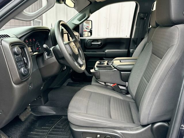 Used 2024 Chevrolet Silverado 2500 Custom w/ Custom Value Package image 10