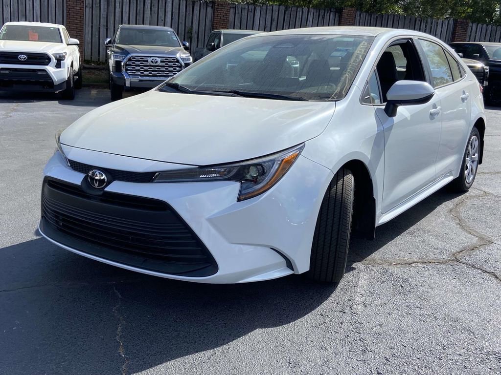 New 2026 Toyota Corolla LE FWD image 7